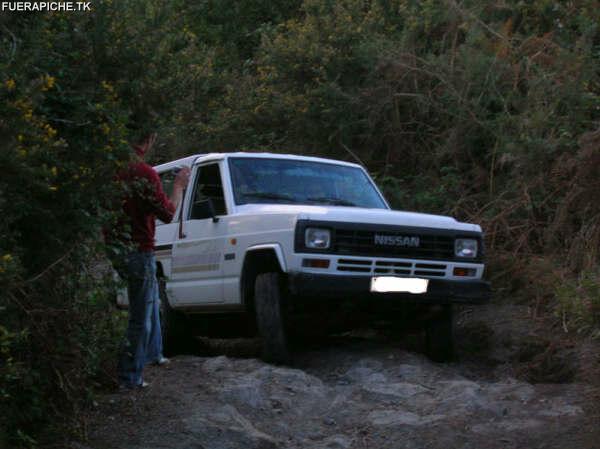Nissan sd33 4x4